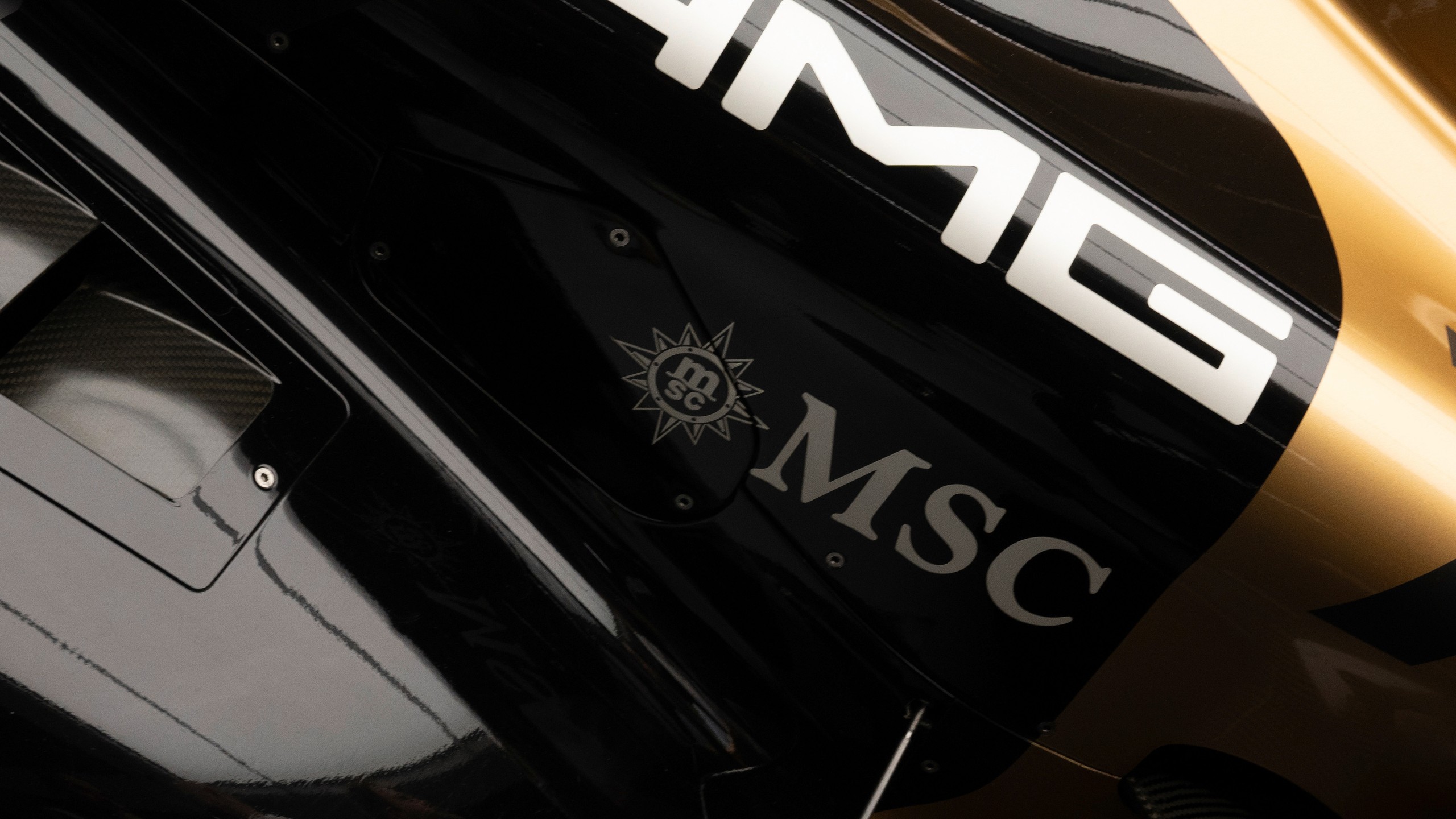 2026 Mercedes AMG GT 63 APXGP Edition 16