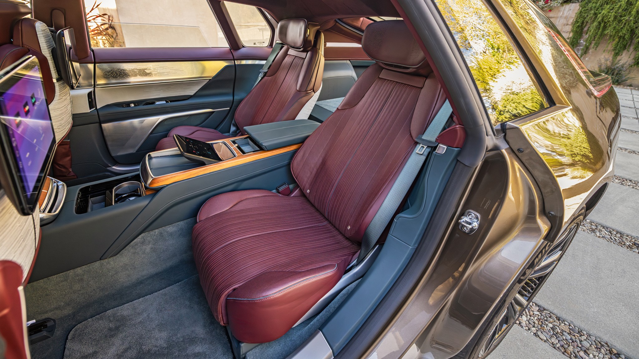 026 2025 Cadillac Celestiq