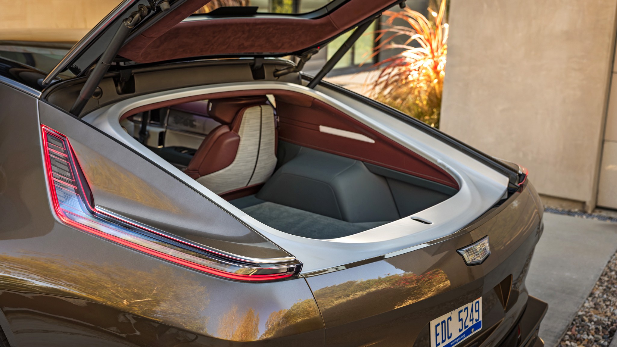 012 2025 Cadillac Celestiq