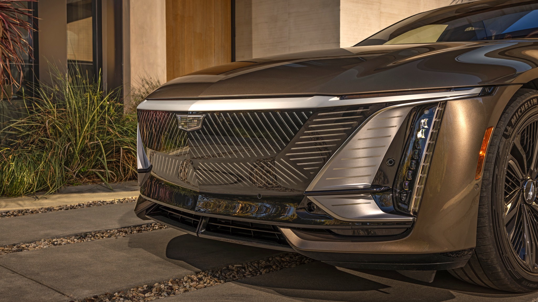 010 2025 Cadillac Celestiq