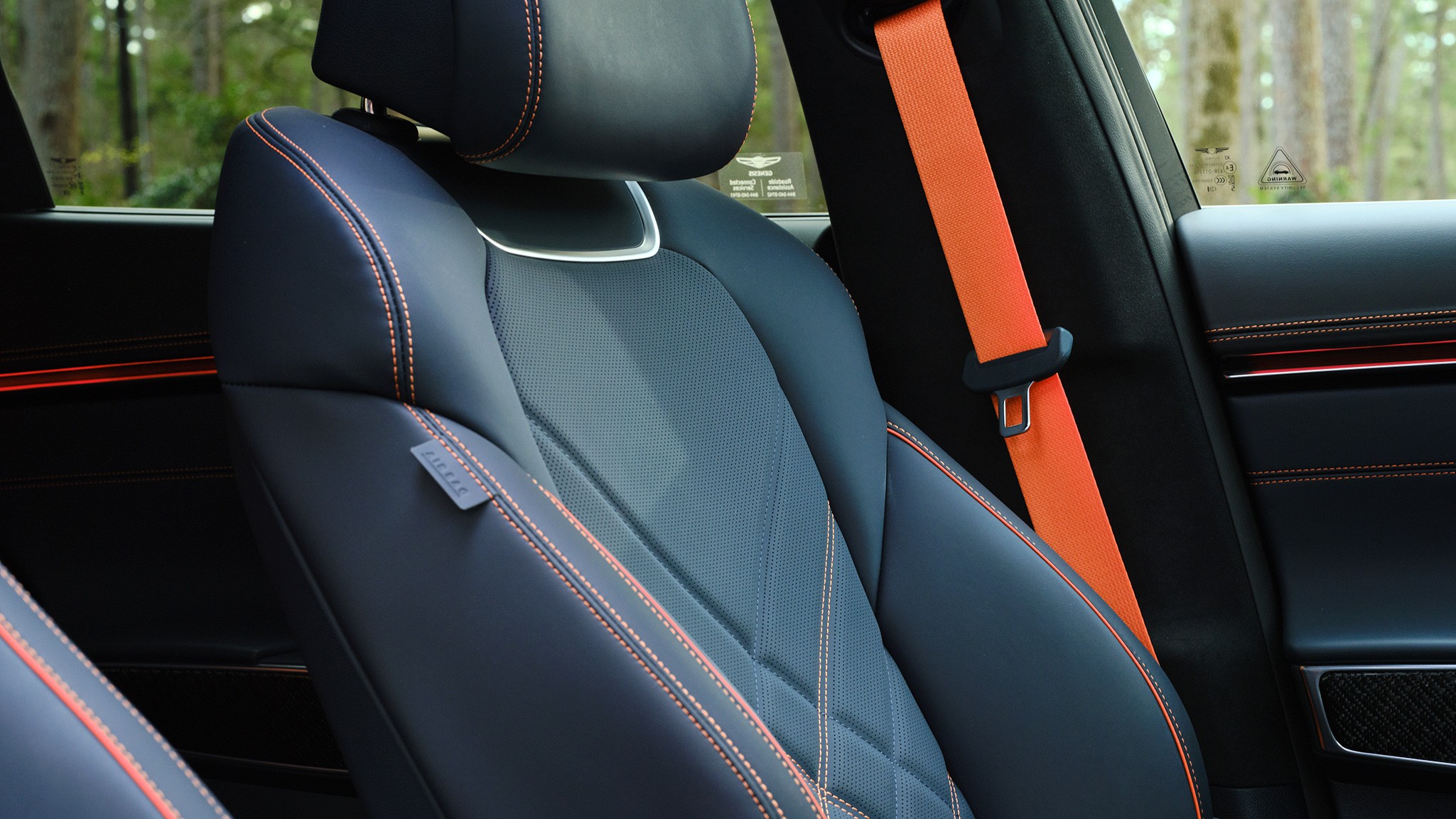 26 2026 Genesis GV70