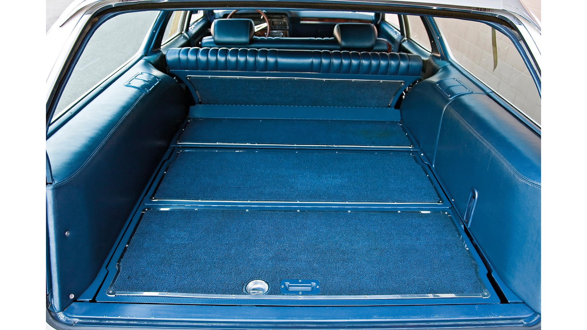 009 1969 chevrolet kingswood estate vs ford country squire