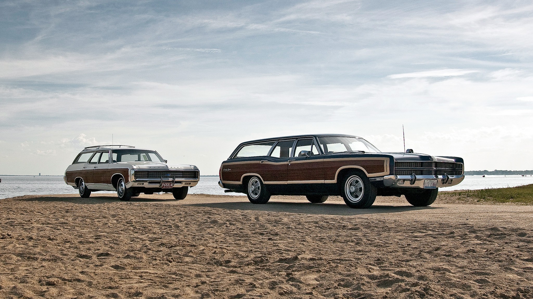 033 1969 chevrolet kingswood estate vs ford country squire