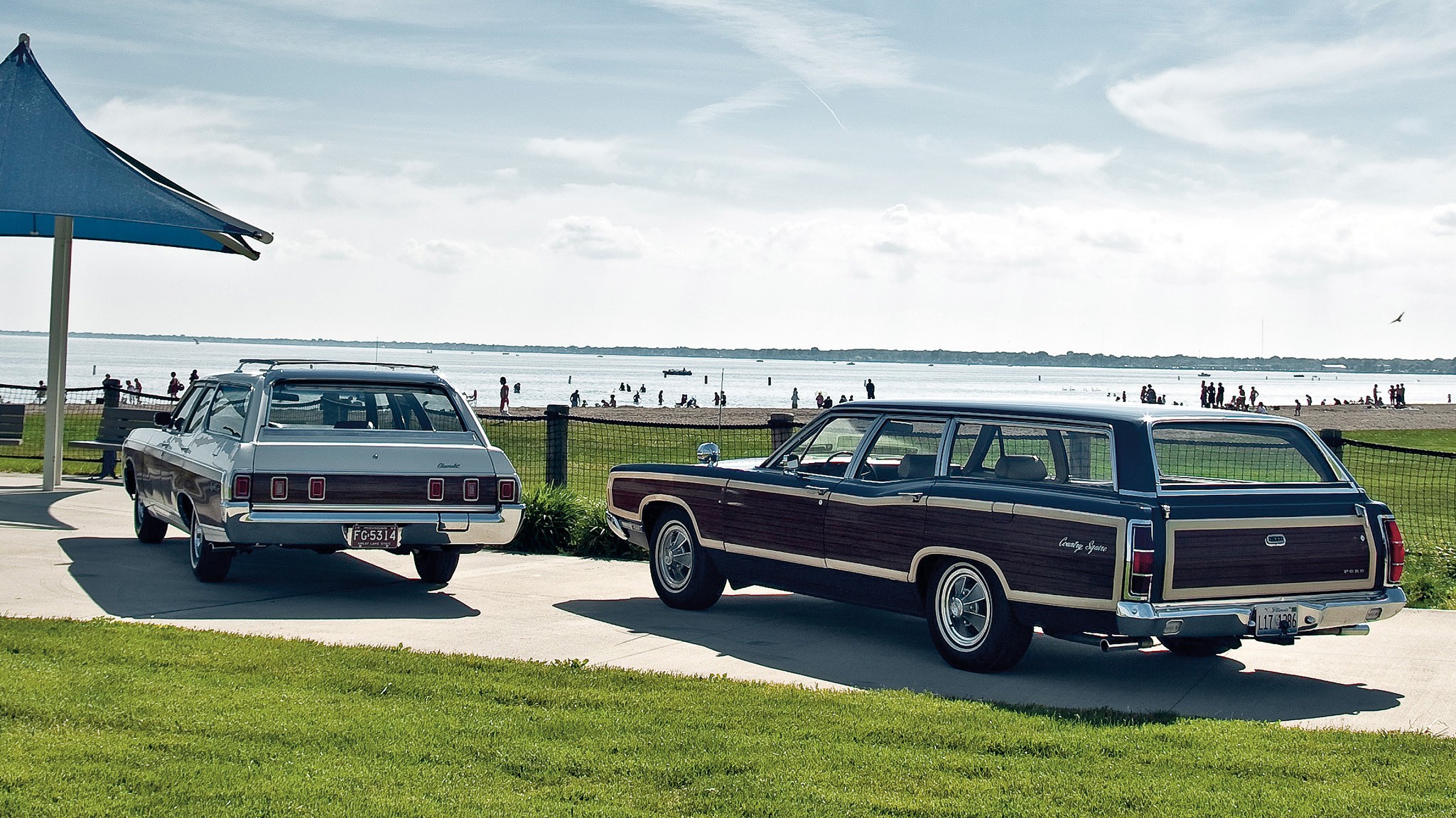 035 1969 chevrolet kingswood estate vs ford country squire