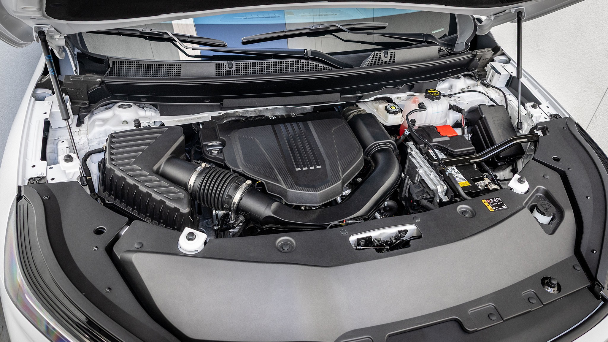 020 2025 Buick Enclave Avenir AWD