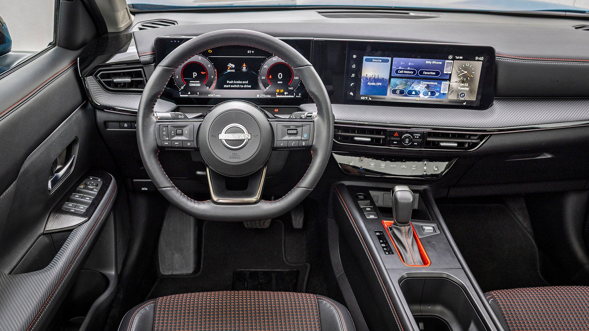 023 2025 Nissan Kicks