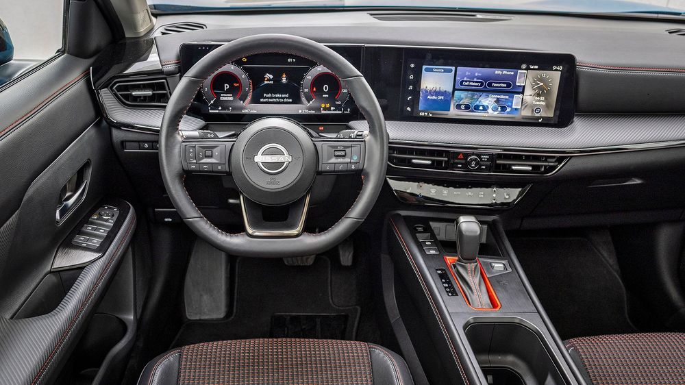 023 2025 Nissan Kicks