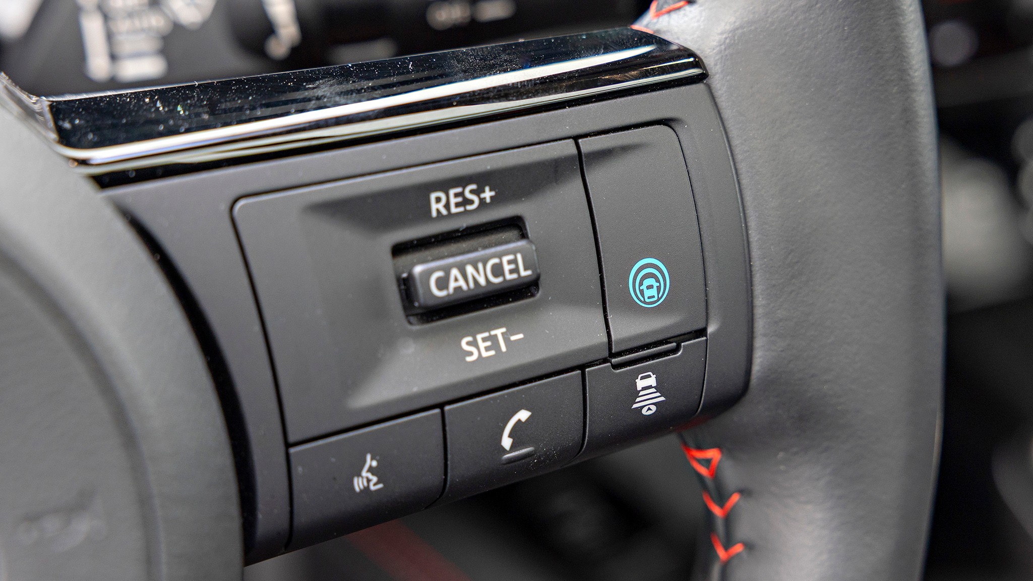 014 2025 Nissan Kicks