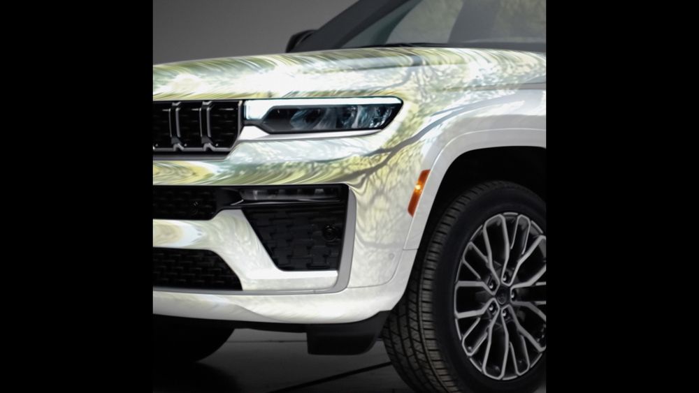 2026 Jeep Grand Cherokee teaser 1