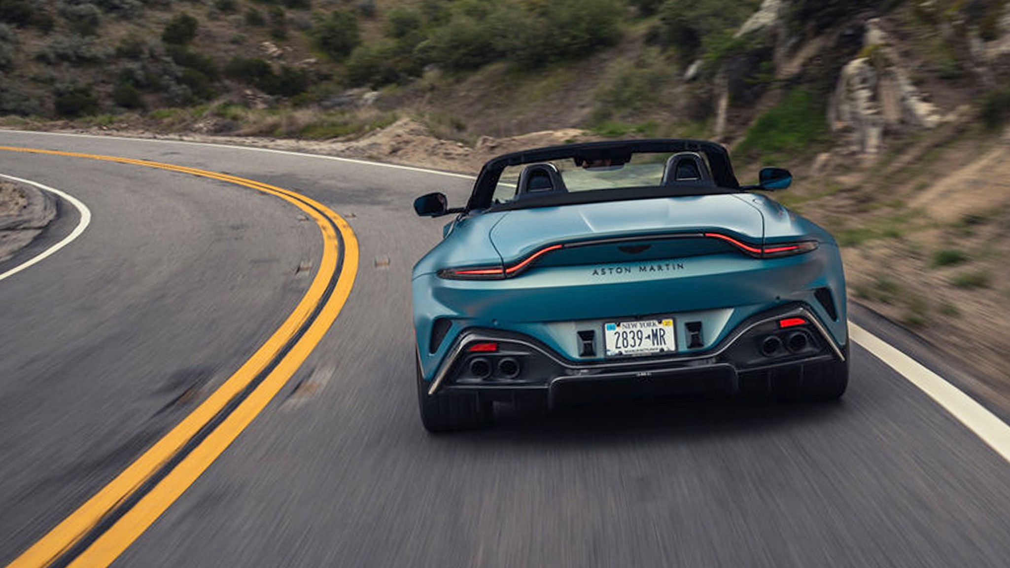 006 2026 Aston Martin Vantage Roadster Satin Iridescent Sapphire