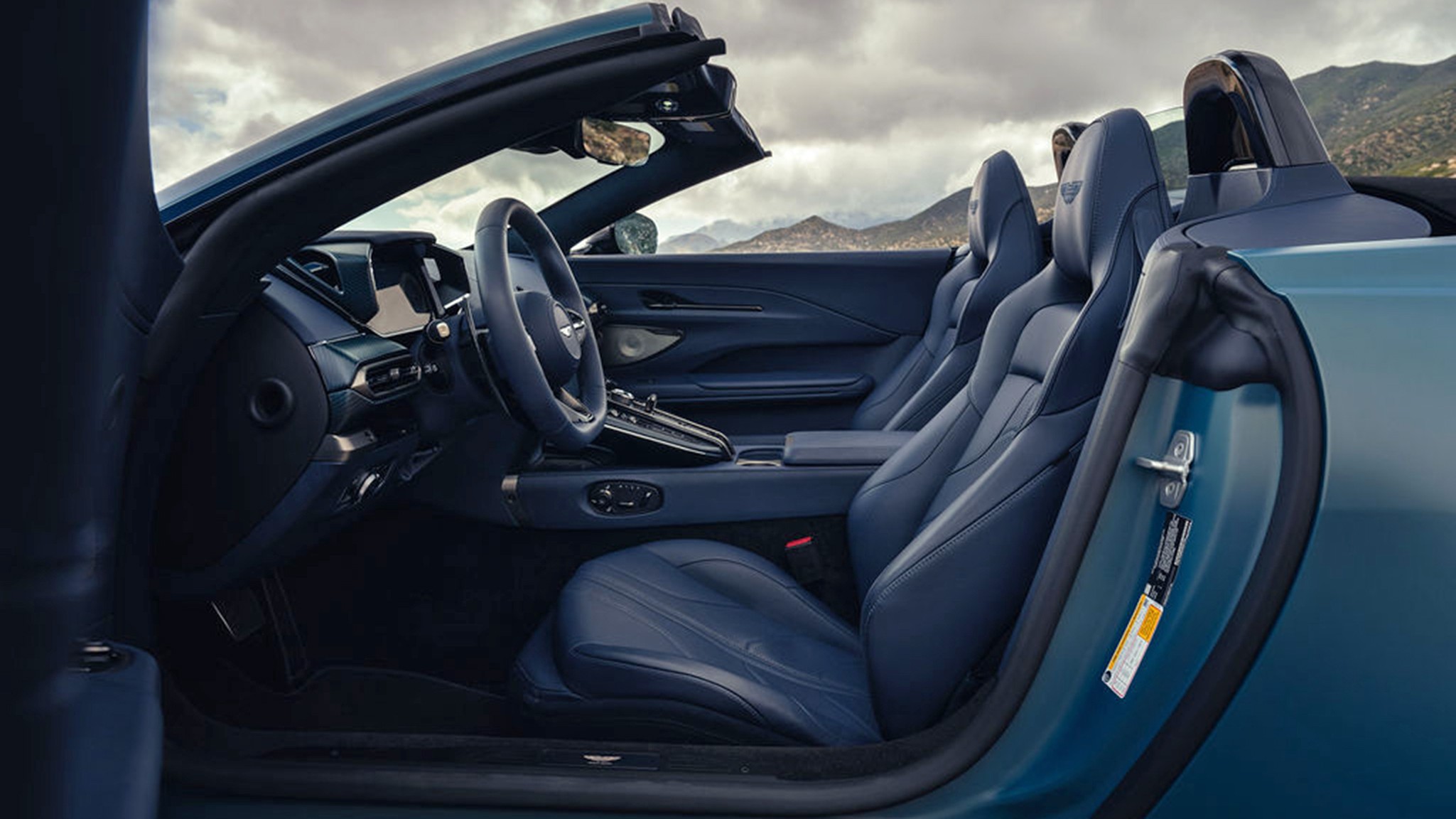 044 2026 Aston Martin Vantage Roadster Satin Iridescent Sapphire