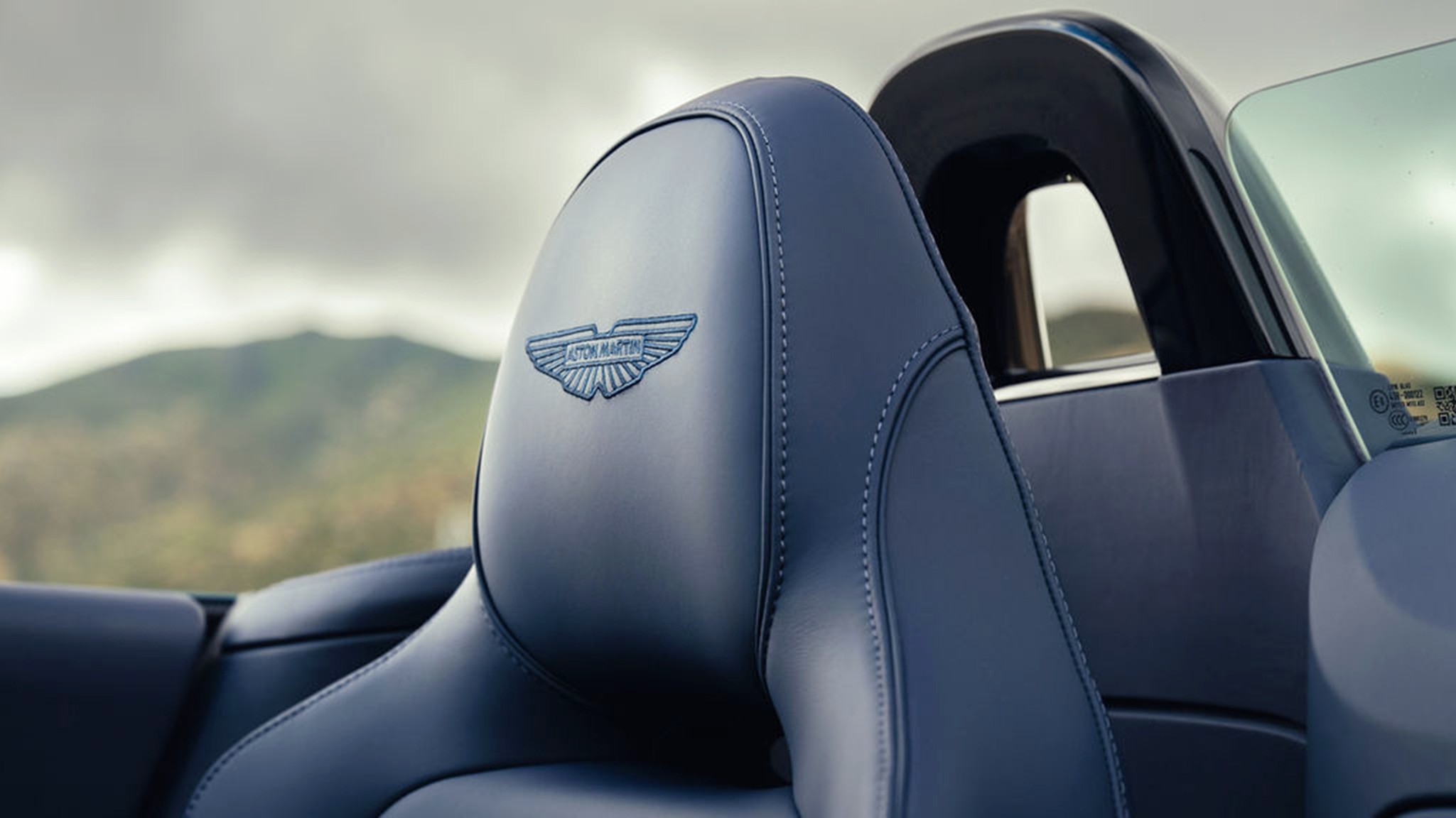 052 2026 Aston Martin Vantage Roadster Satin Iridescent Sapphire