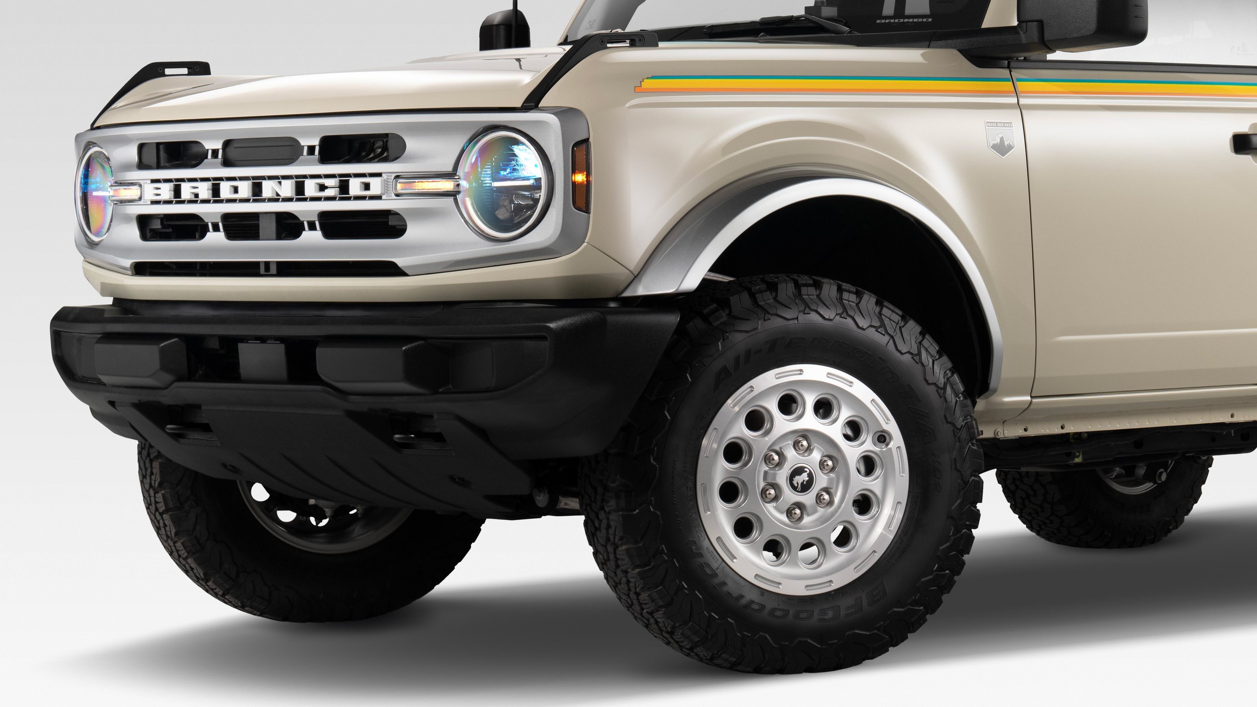2025 Ford Performance Bronco Coastal package 15