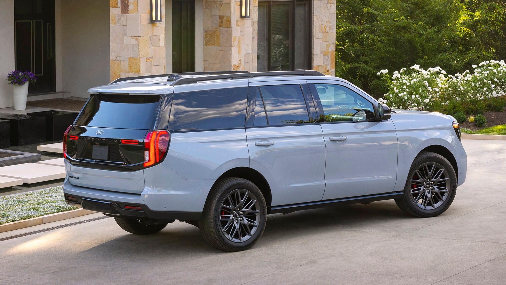 8 2025 Ford Expedition Stealth rear view