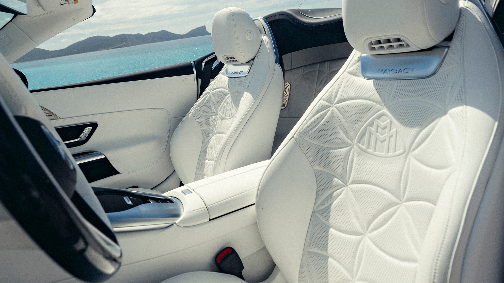 37 2026 Mercedes Maybach SL680 Red First Drive