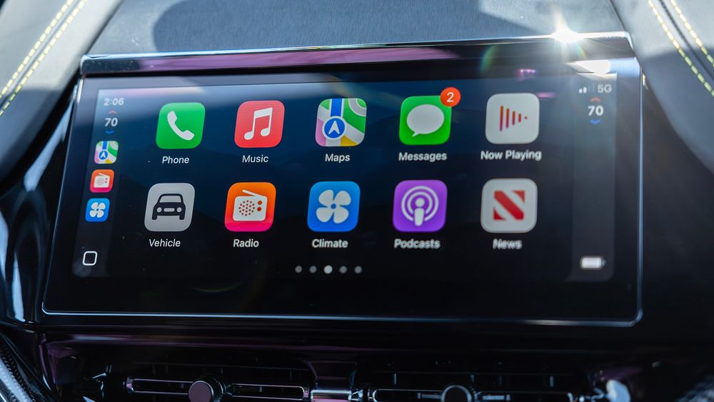 Apple Carplay Ultra 13