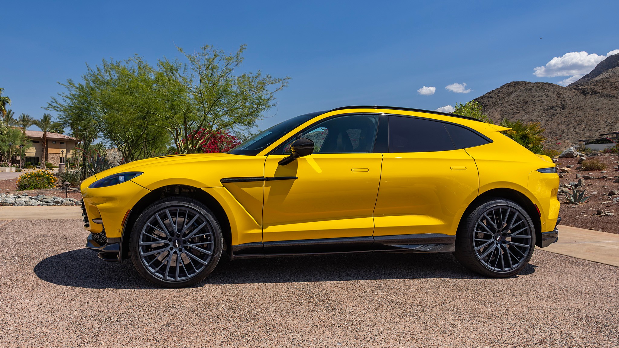 Apple Carplay Ultra 03