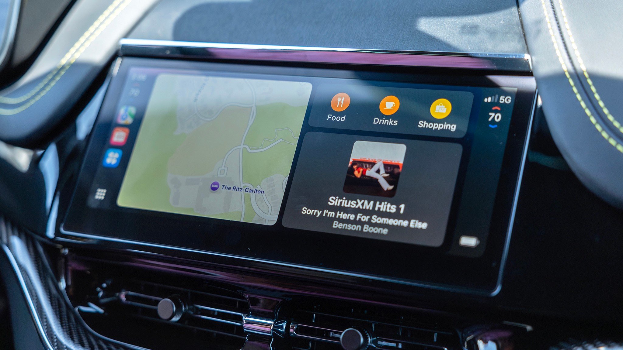 Apple Carplay Ultra 12