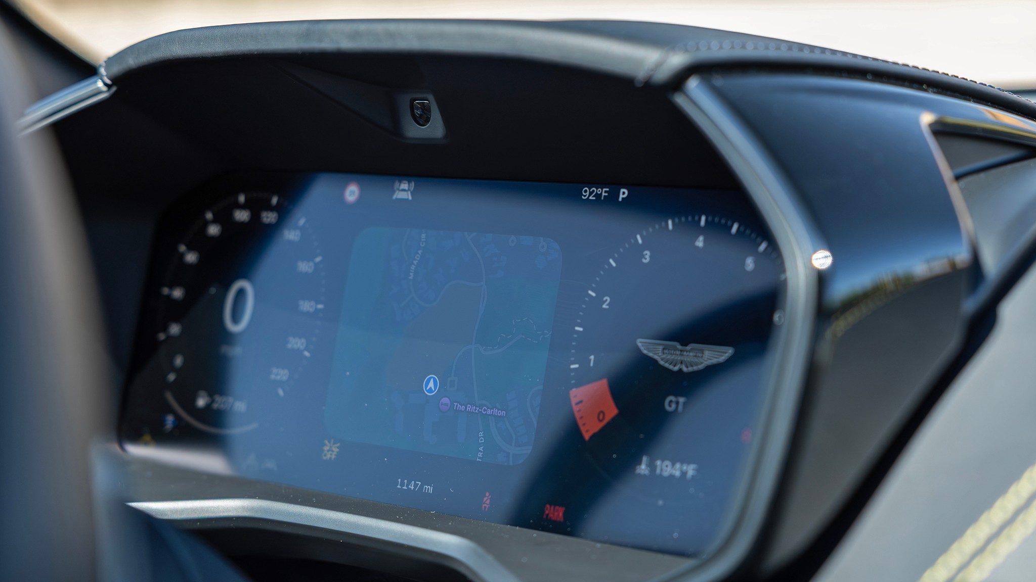 Apple Carplay Ultra 18