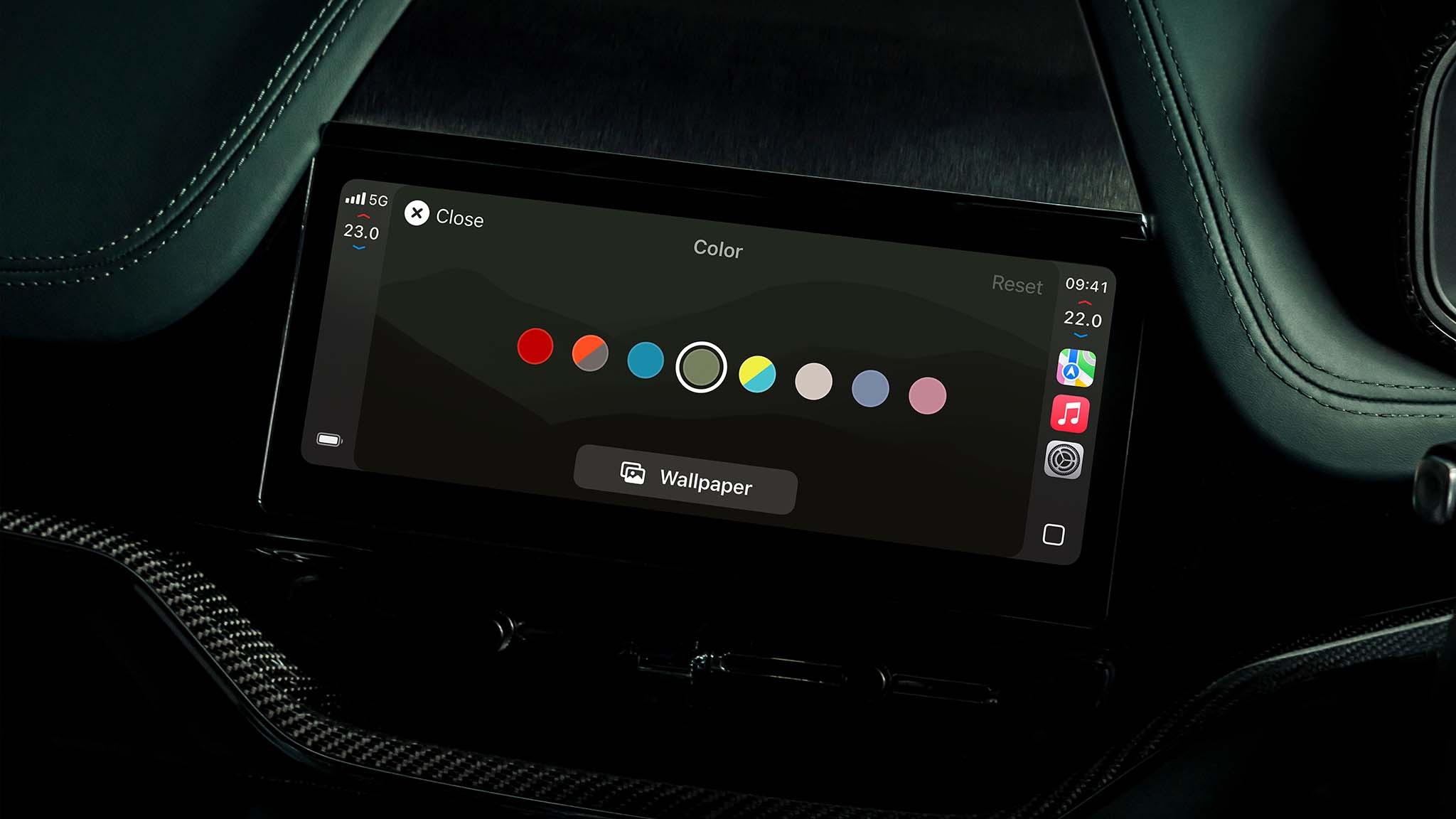 Aston Martin Apple CarPlay Ultra 14