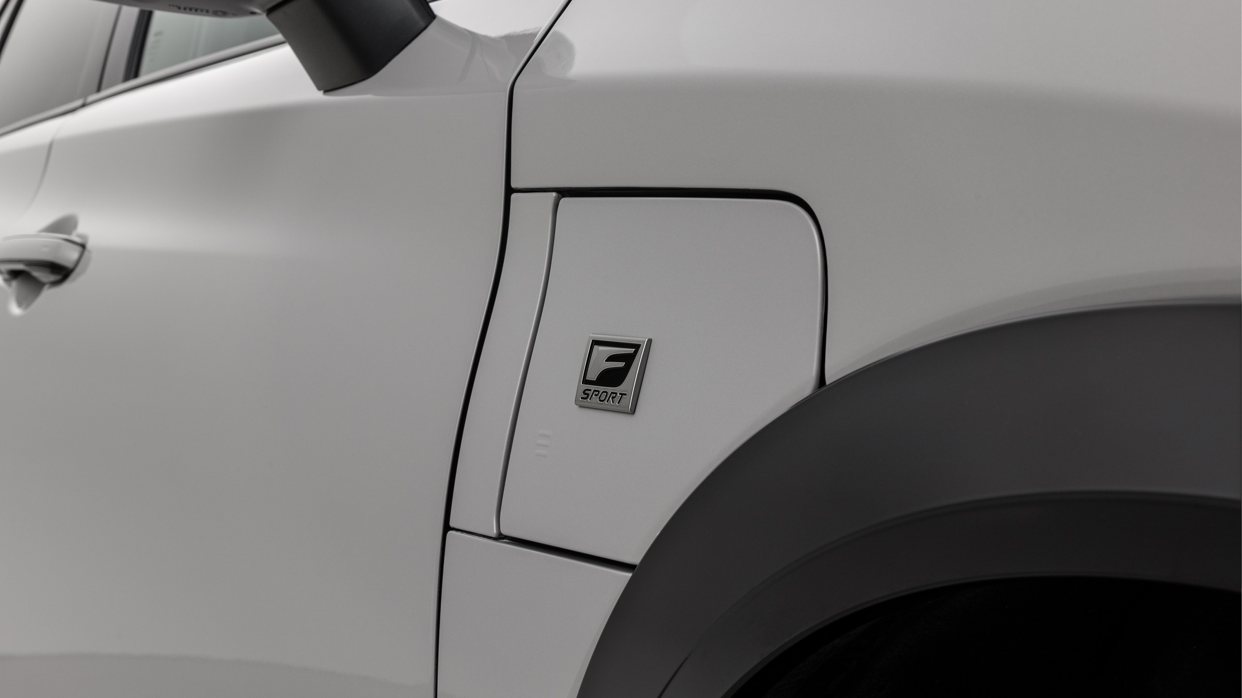 2026 Lexus RZ550e US market 8