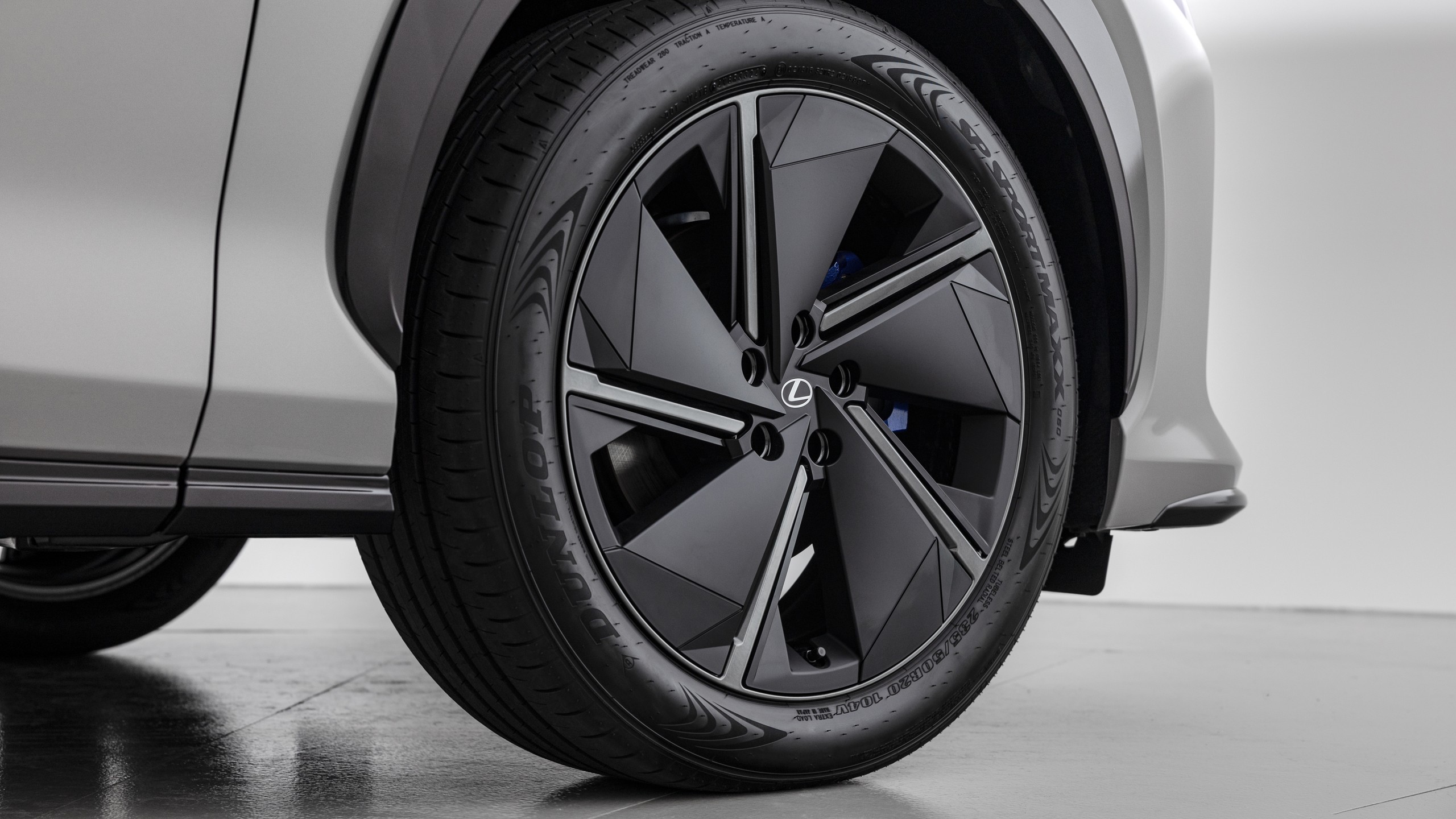 2026 Lexus RZ550e US market 11