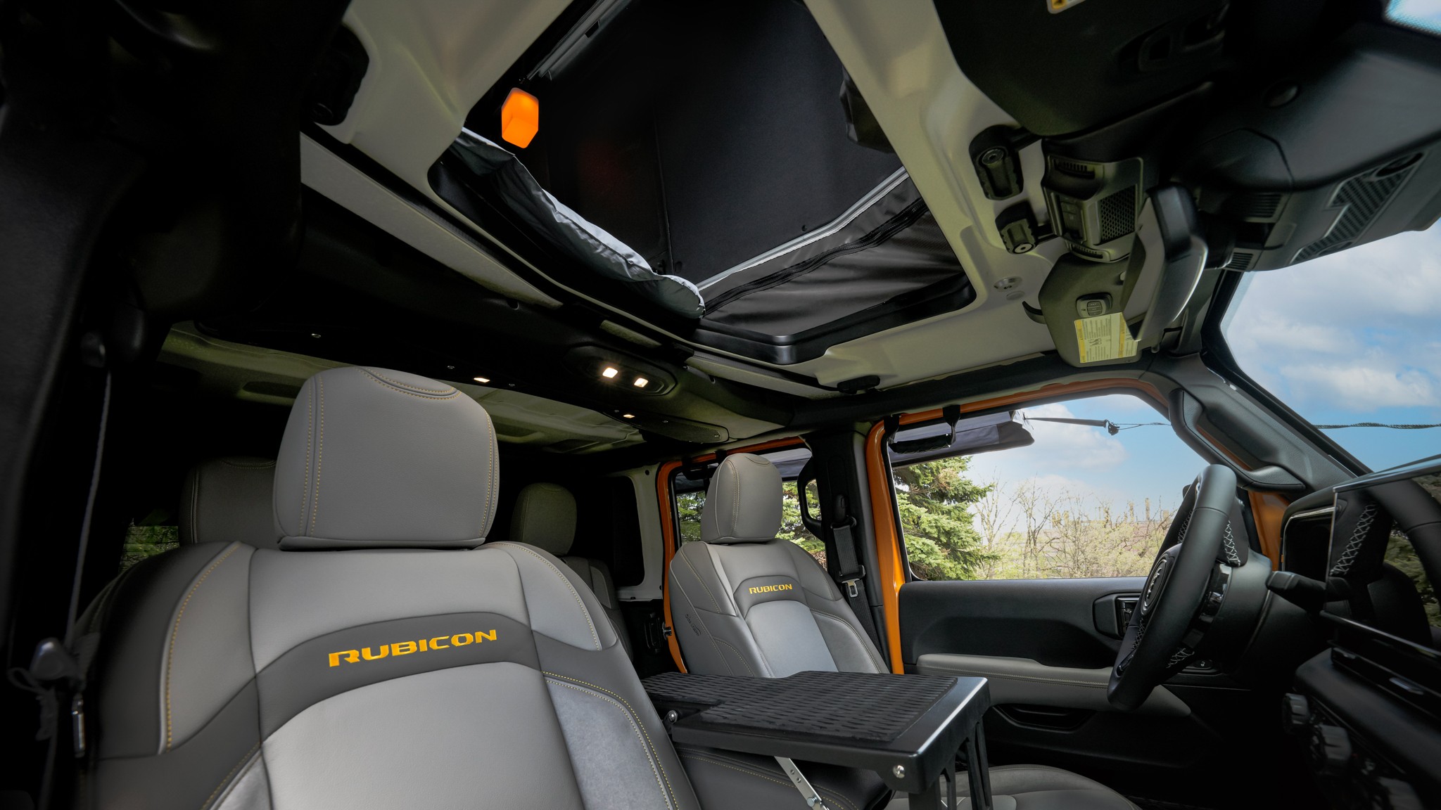 2025 Jeep Wrangler 4xe Dometic Awning Rooftop Tent ARTT Sunchaser Concept 4