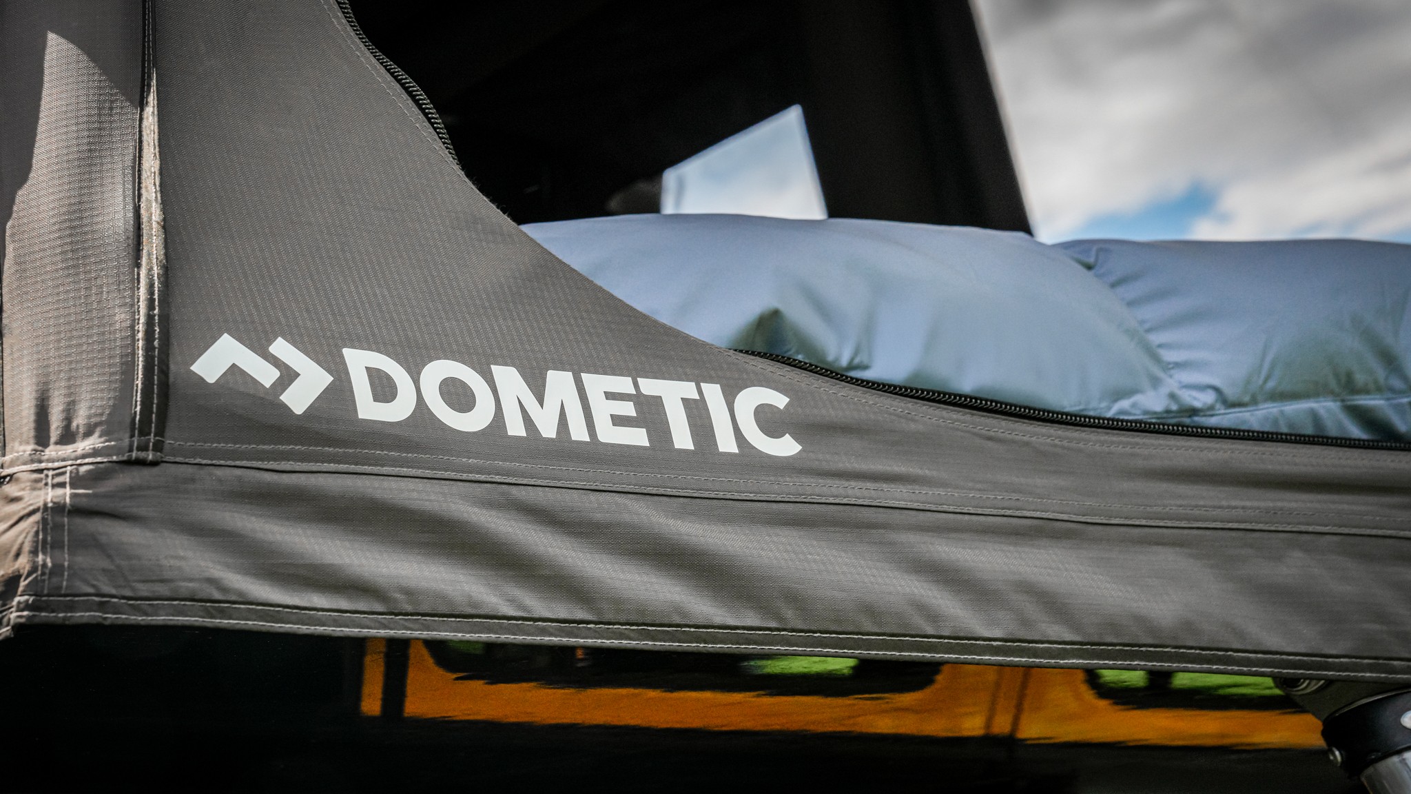 2025 Jeep Wrangler 4xe Dometic Awning Rooftop Tent ARTT Sunchaser Concept 7