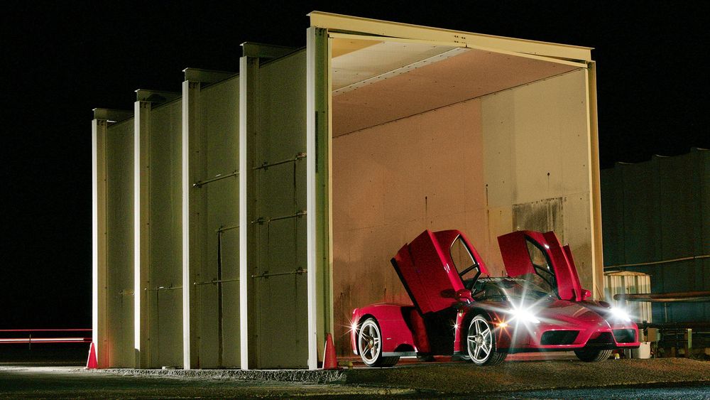 033 2003 ferrari enzo