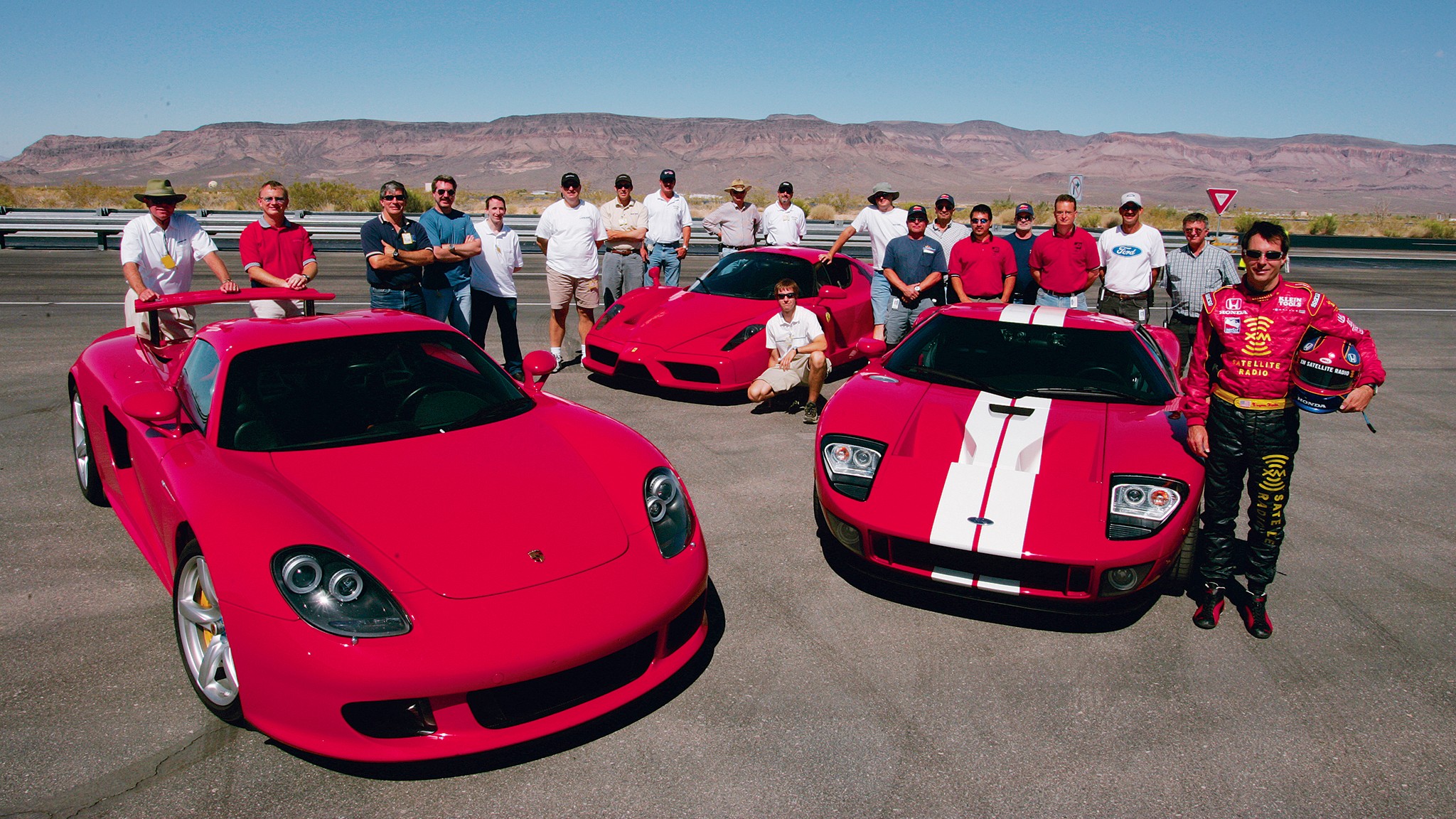 065 2003 ferrari enzo 2004 porsche carrera gt 2005 ford gt