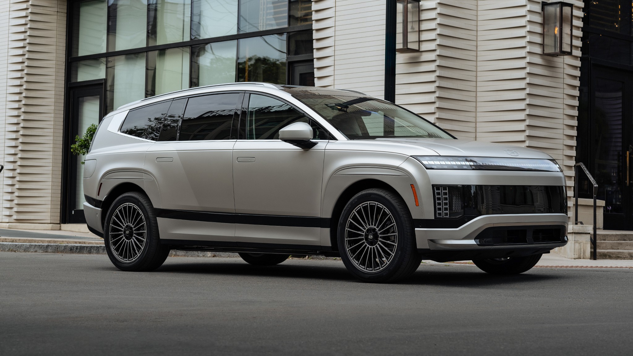 24 2026 Hyundai Ioniq 9 EV first drive