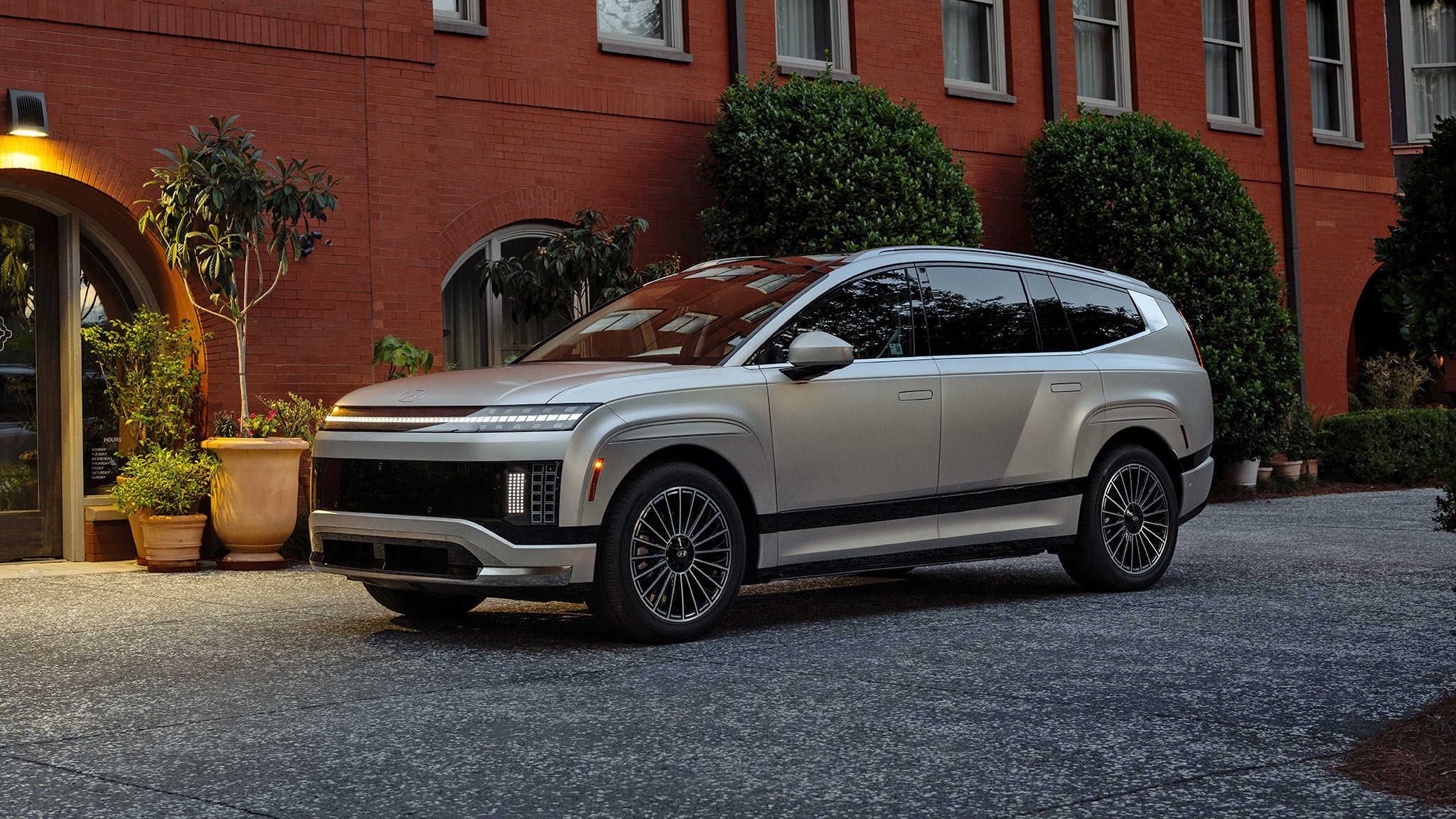 38 2026 Hyundai Ioniq 9 EV first drive