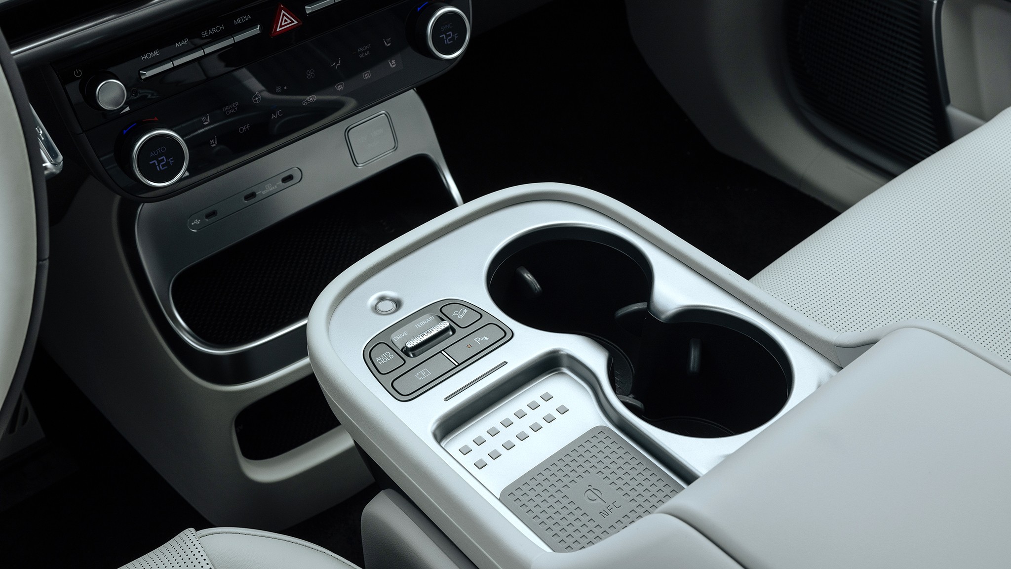 41 2026 Hyundai Ioniq 9 EV first drive