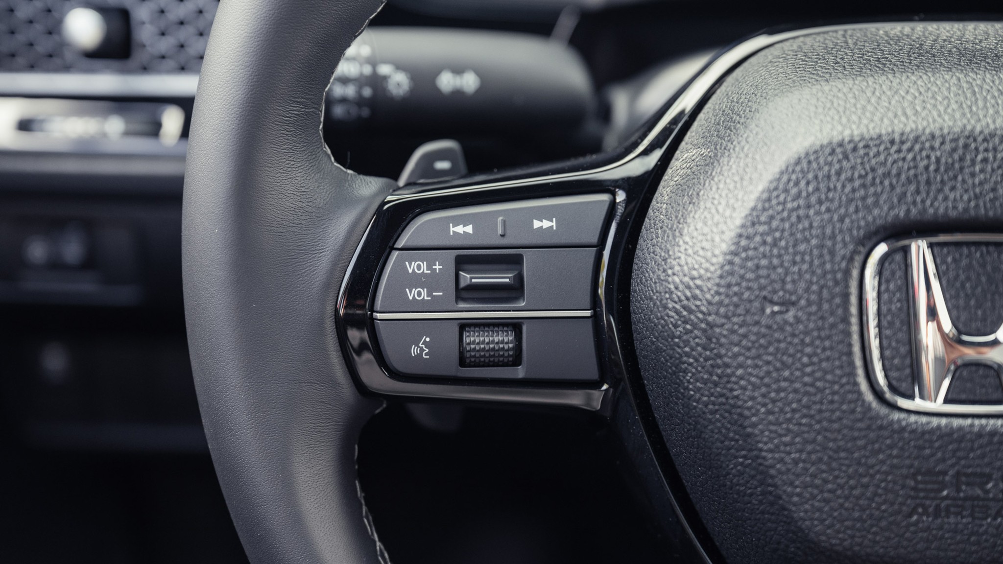 057 2025 Honda Civic Hybrid