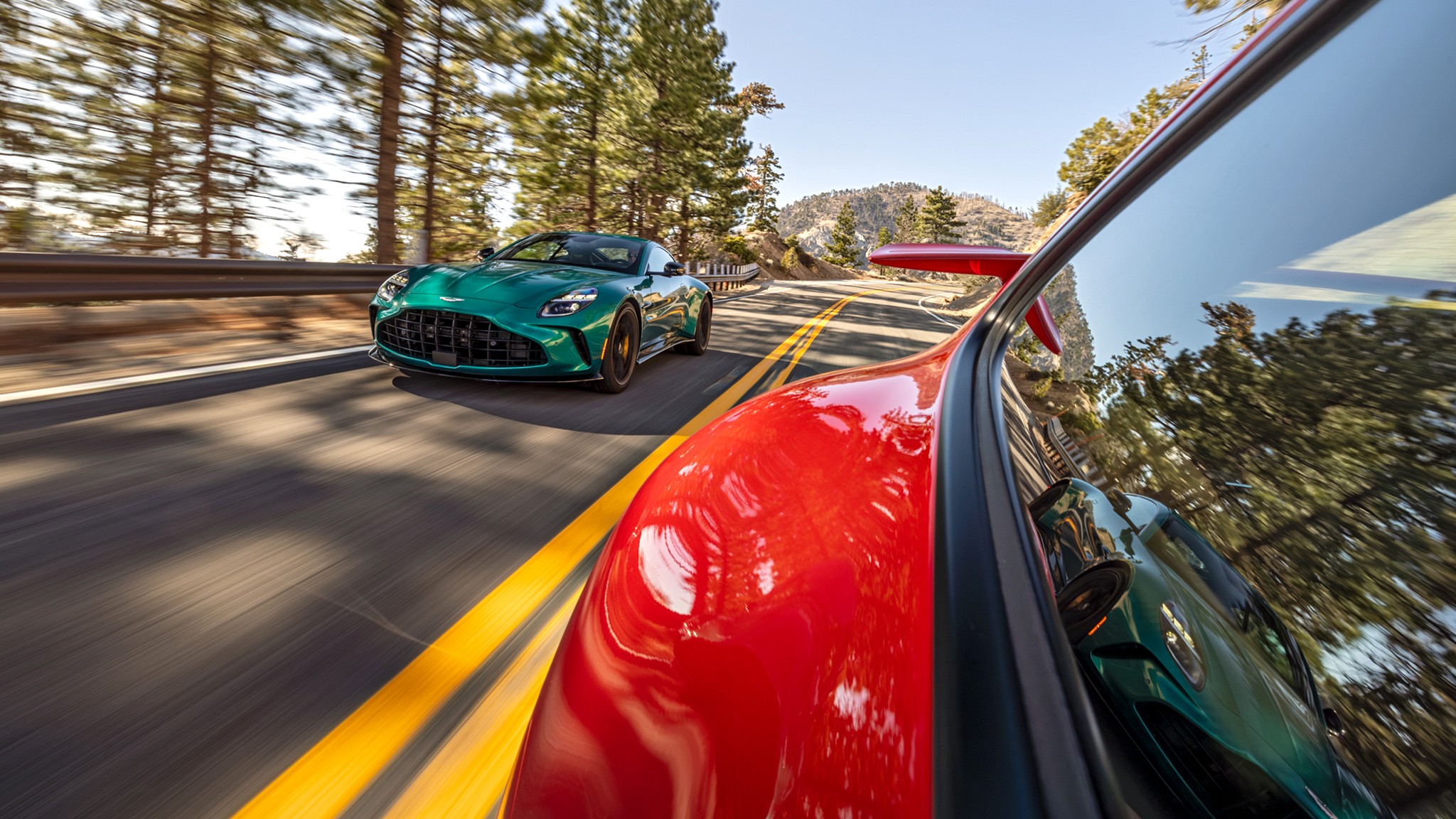 002 2025 Aston Martin Vantage Porsche 911