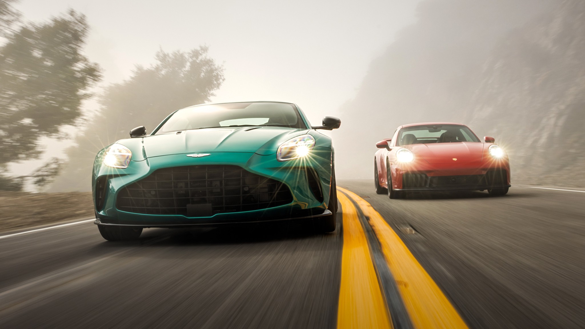 010 2025 Aston Martin Vantage Porsche 911