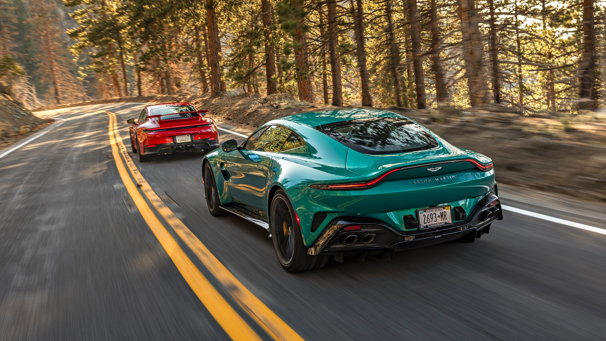 011 2025 Aston Martin Vantage Porsche 911