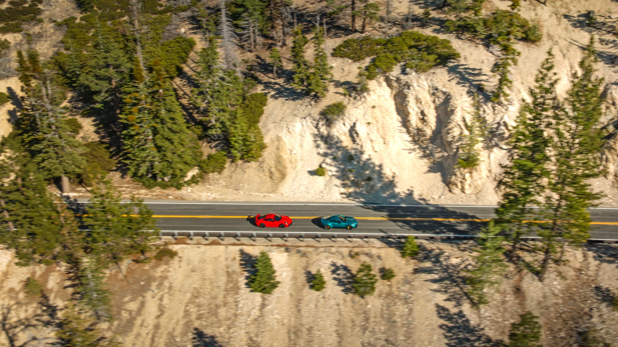 015 2025 Aston Martin Vantage Porsche 911