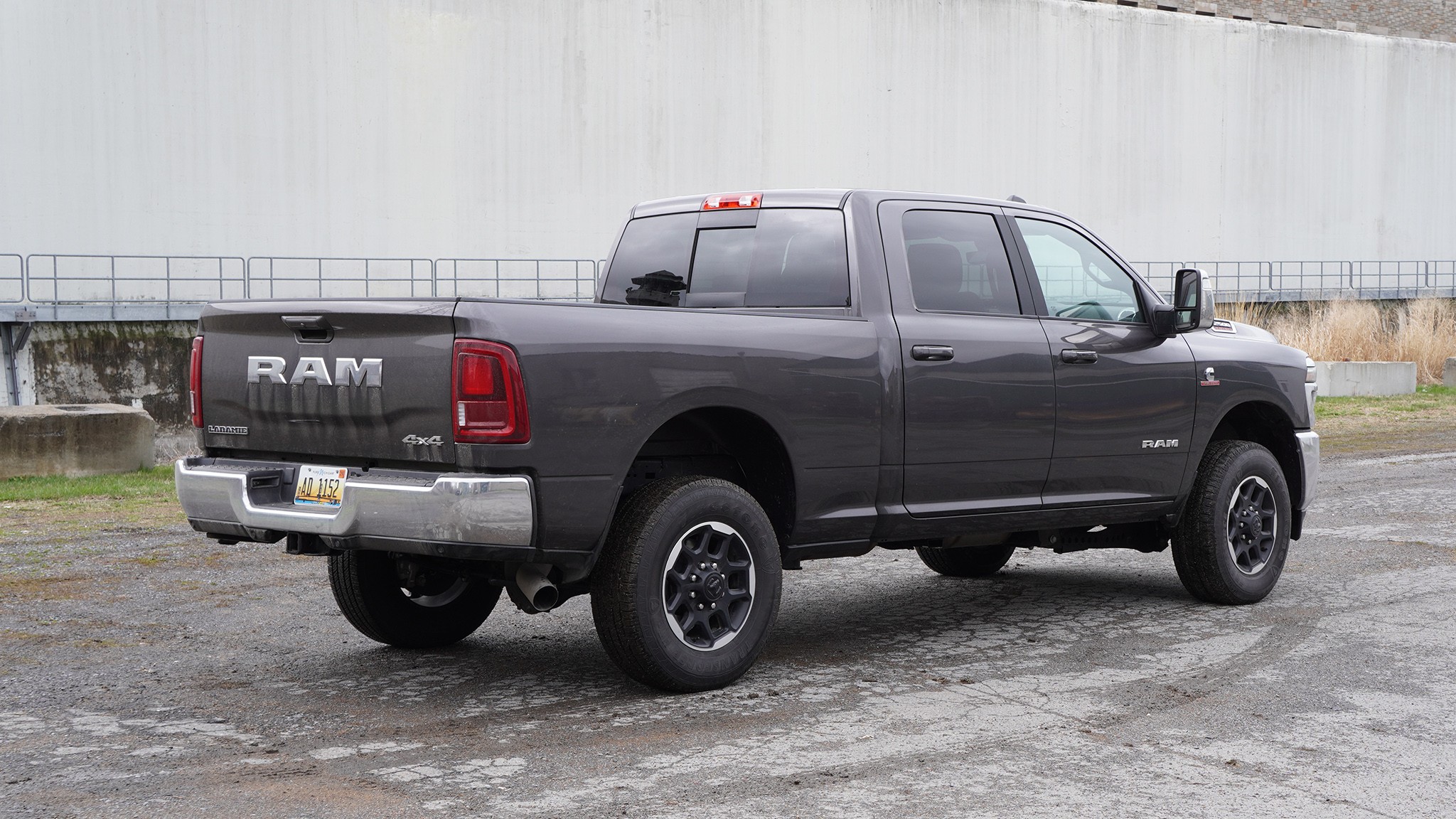 2 Ram Laramie 2500 vs Mercedes Sprinter Update 8