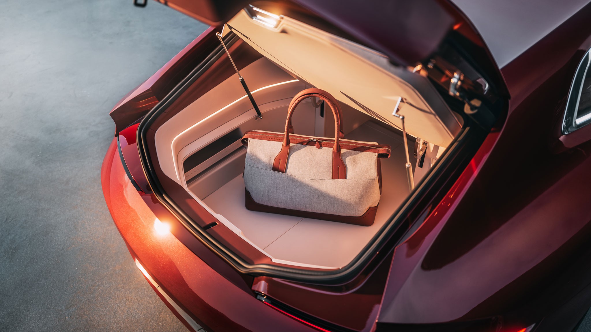 BMW concept speedtop luggage