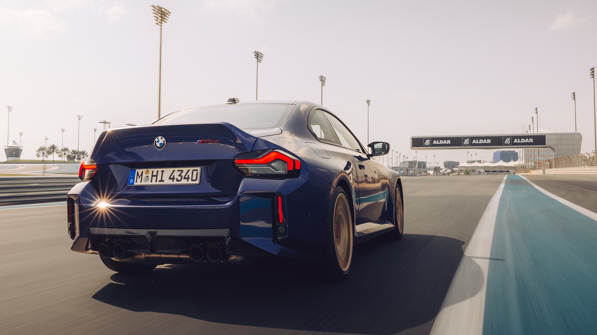 80 2026 BMW M2 CS OEM