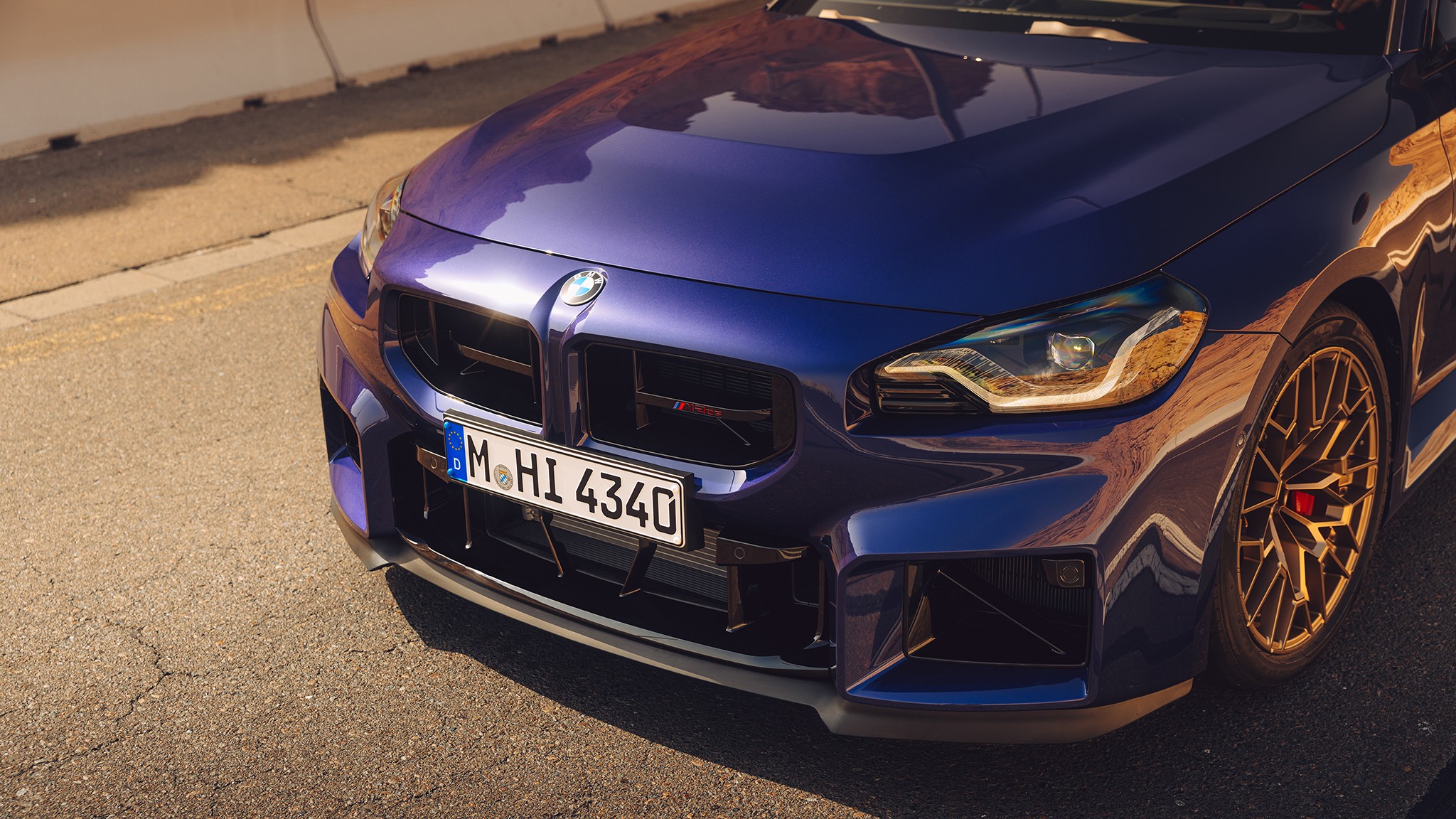 89 2026 BMW M2 CS OEM