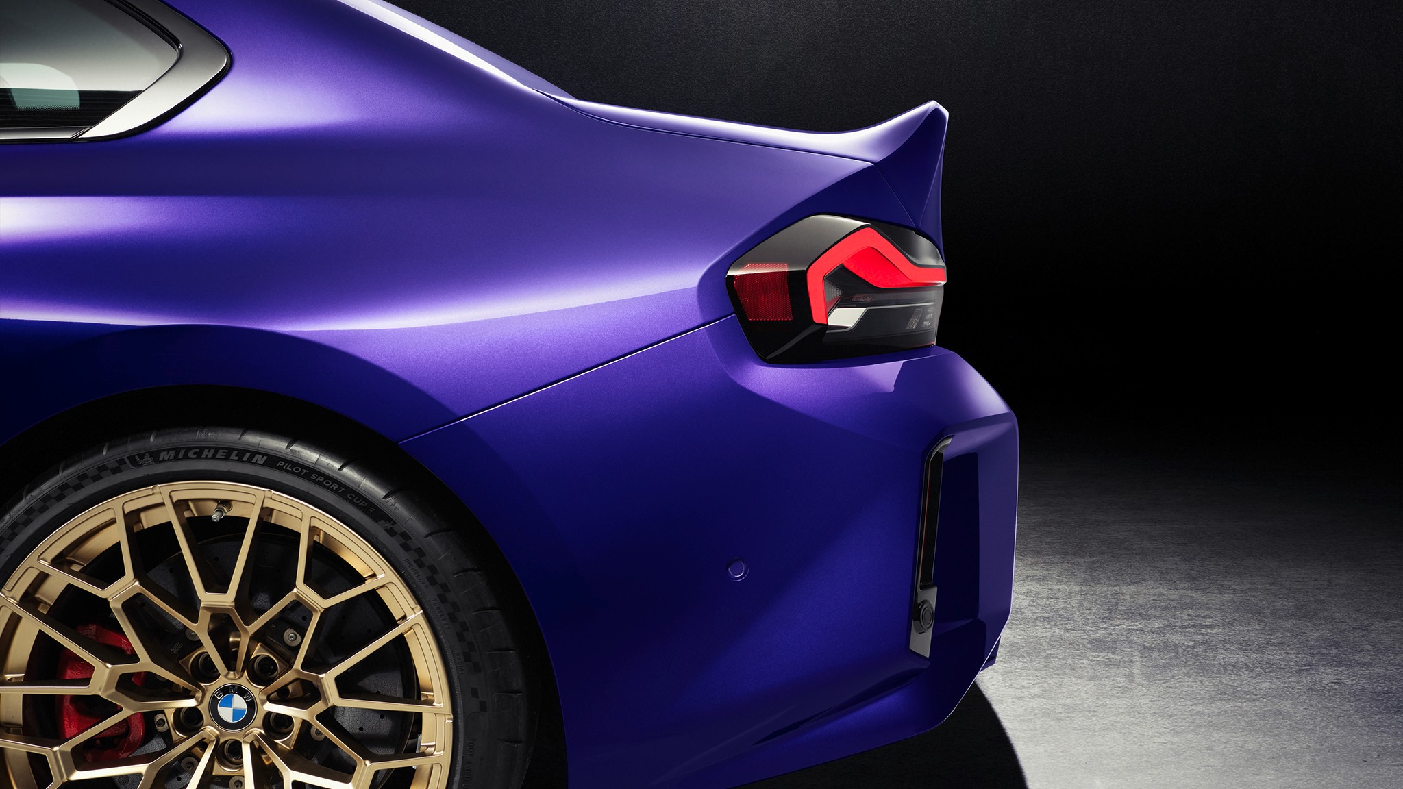 69 2026 BMW M2 CS OEM