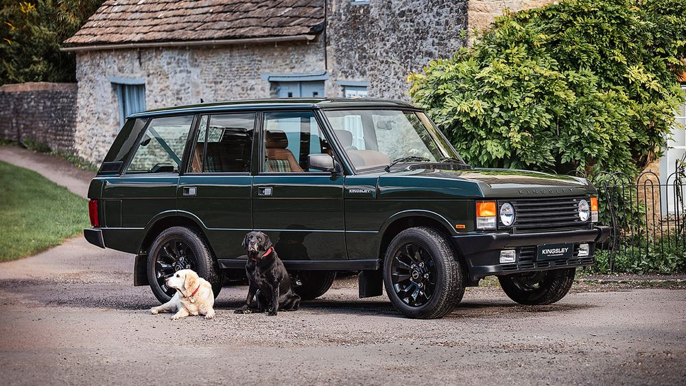 22 Kingsley Range Rover Classic KSR First Drive 3q with dogs