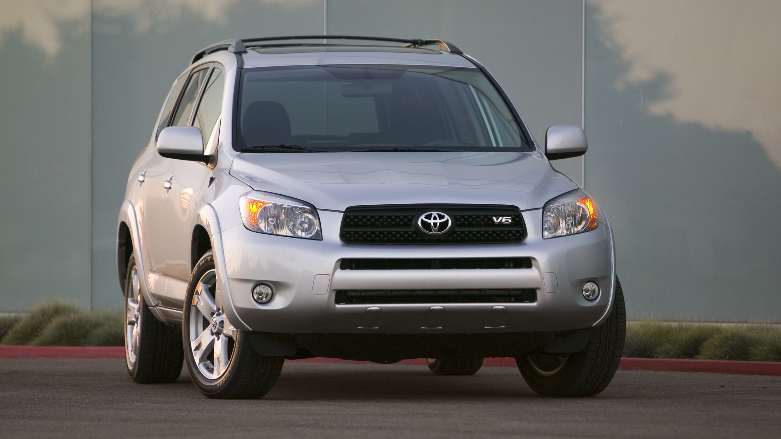 2006 Toyota RAV4 Sport V 6 7