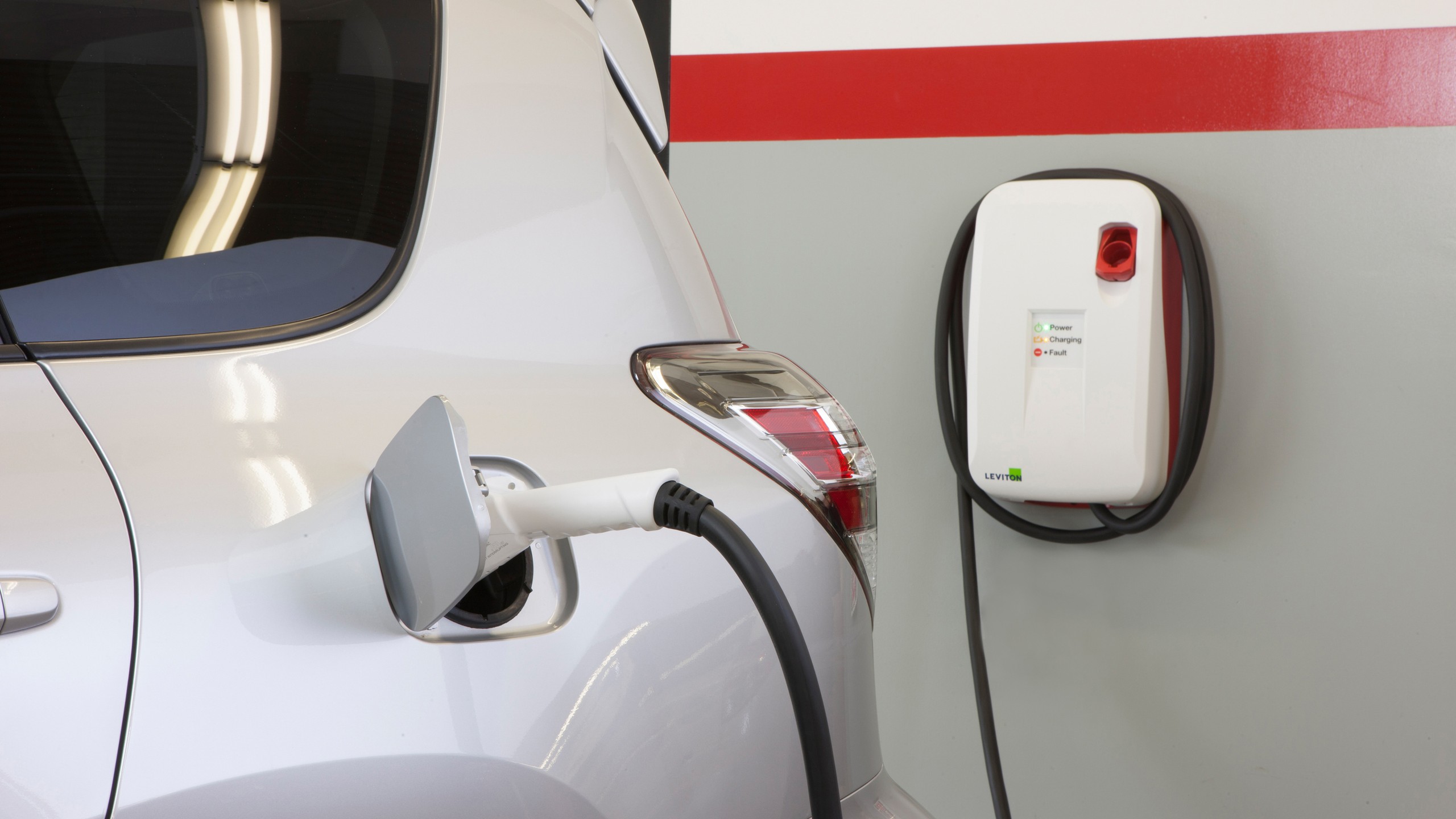 2012 Toyota RAV4 EV 11