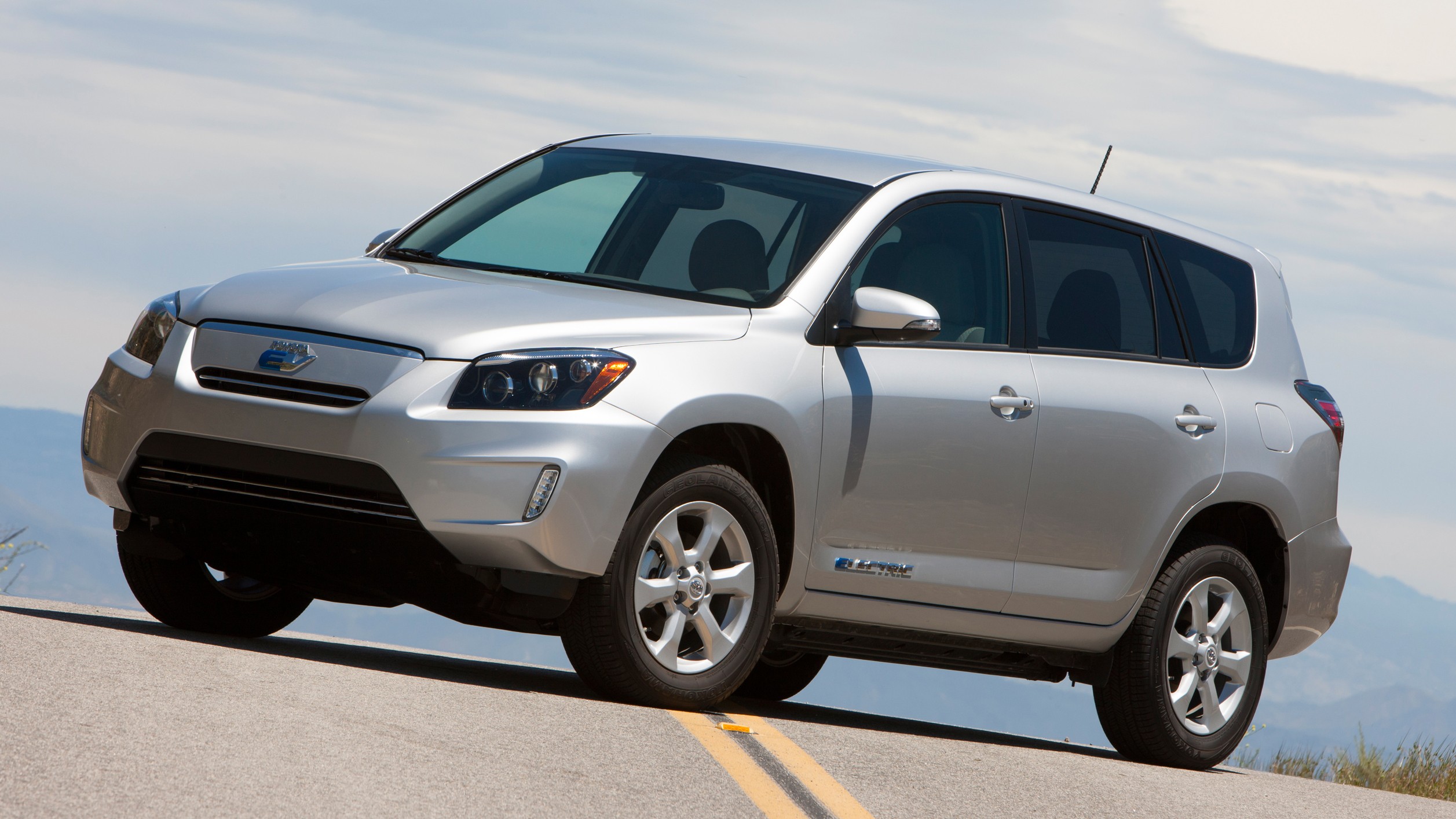 2012 Toyota RAV4 EV 14