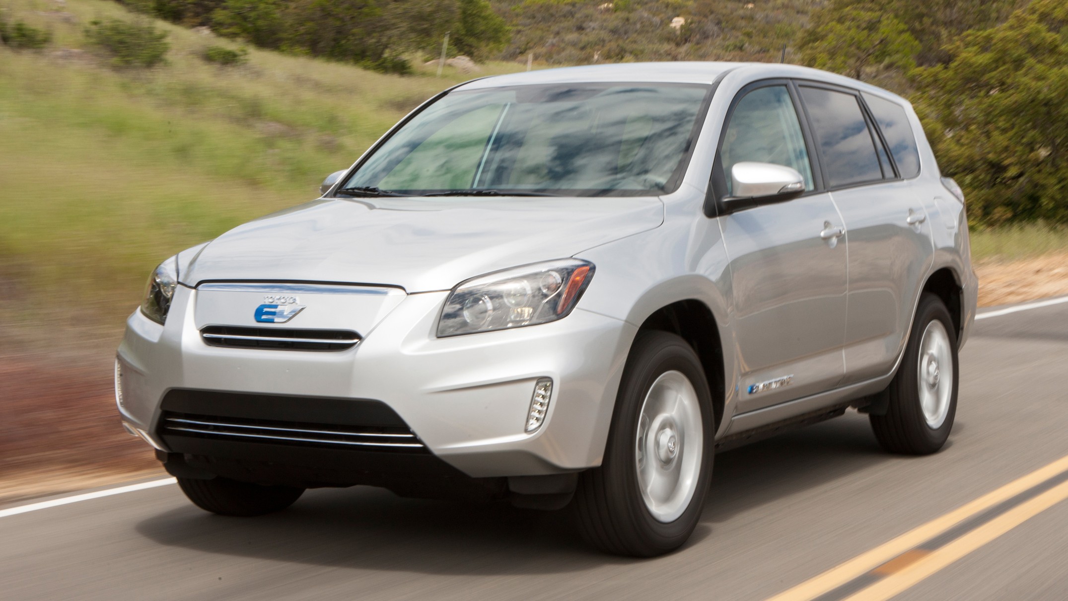 2012 Toyota RAV4 EV 41