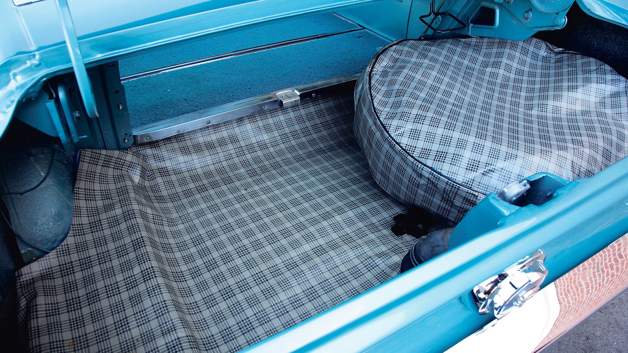 005 1967 ford mustang gta 390