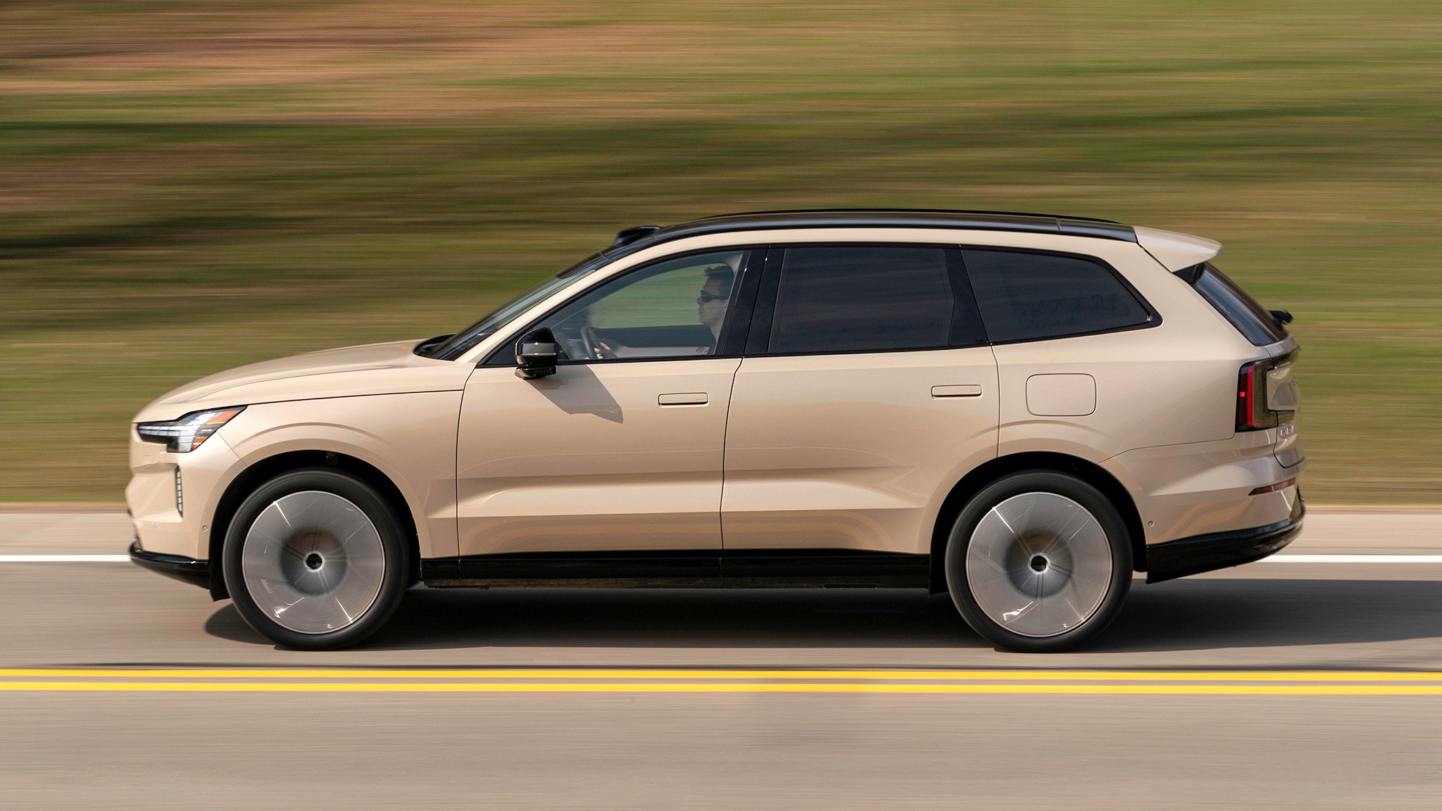 008 2025 Volvo EX90 Twin Motor Performance Ultra first test